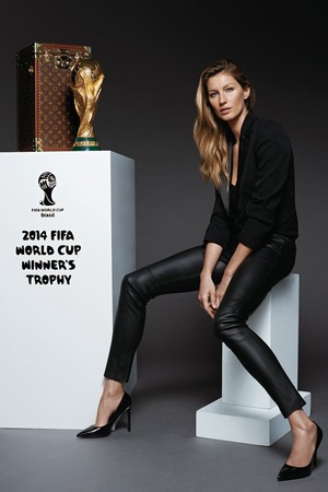 Gisele-Bundchen-Louis-Vuitton-Copa-FIFA-enboga-Mundial-2014